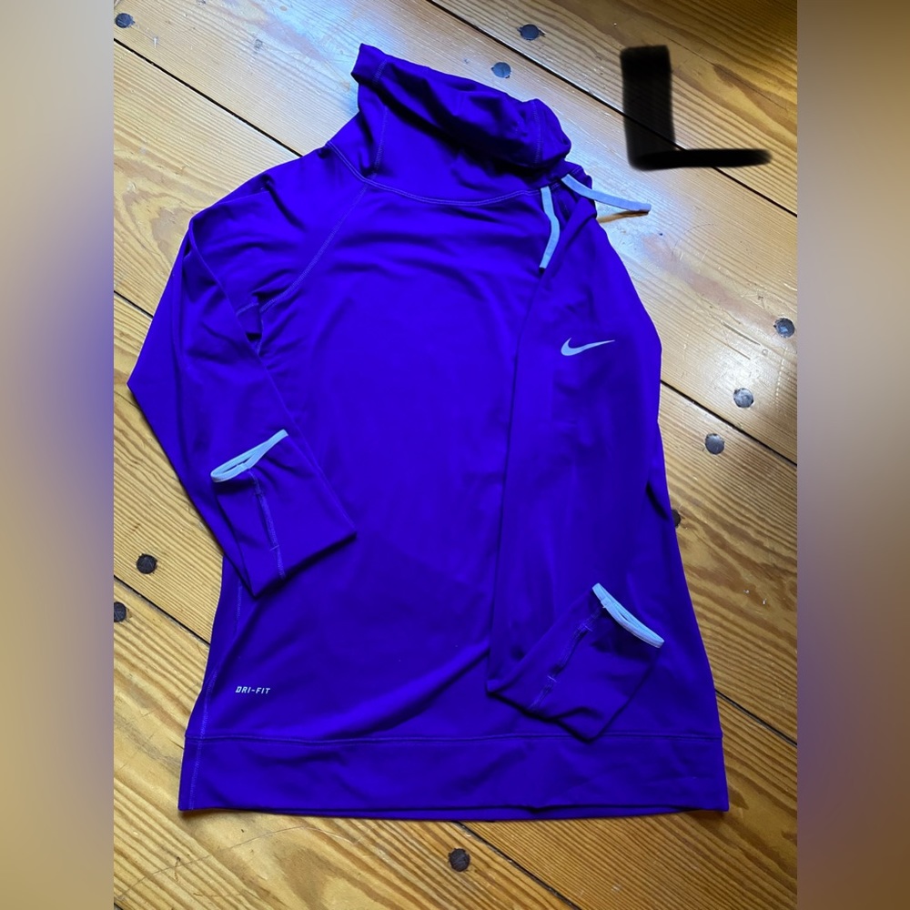Nike Pullover